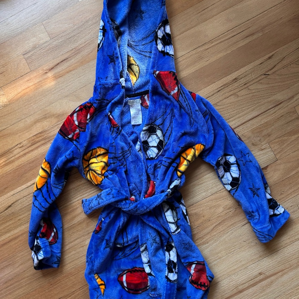 Komar Kids Blue Sports Balls Hooded Robe